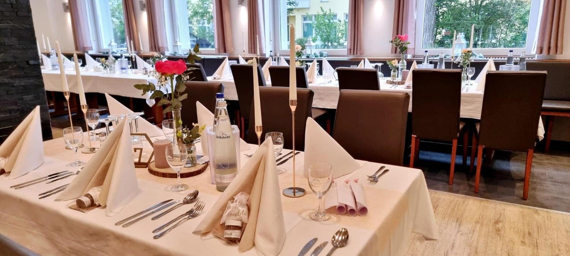 Hotel Krone Koenigsbrunn Luaran gambar